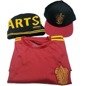 Harry Potter Gryffindor Medium Shirt Snapback One Size Hat & Beanie Bundle